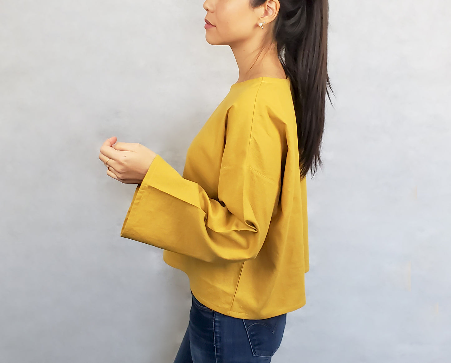 AKI Boxy long sleeve top
