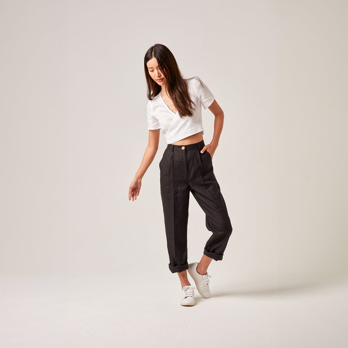 LAIA Tapered pants
