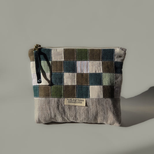 PATCHWORK ZIPPER POUCH No. 8 - Woodland