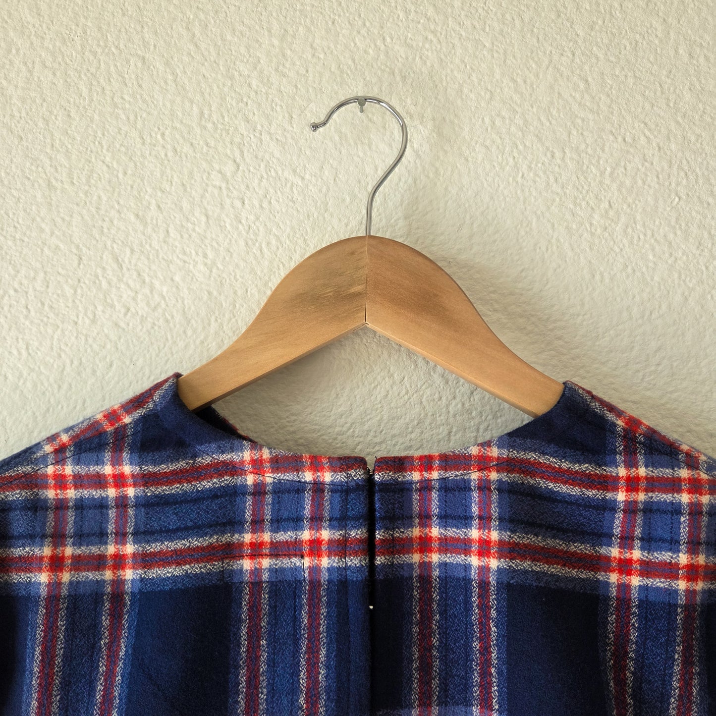 AMÉLIE Bubble Peplum Top - Flannel Navy Red