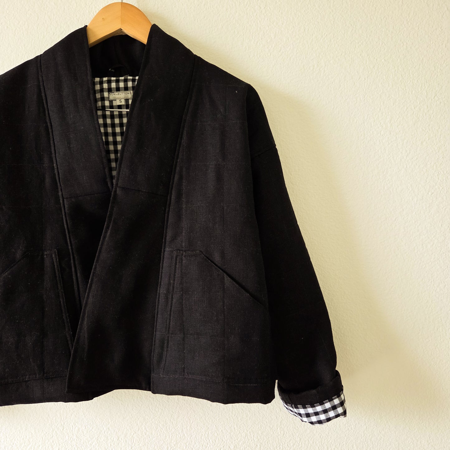 HANA HANTEN JACKET SOLID BLACK - M
